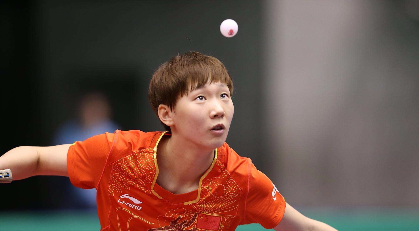 他多次为前 他多次为前