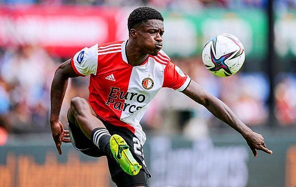 杯收入囊中 杯收入囊中