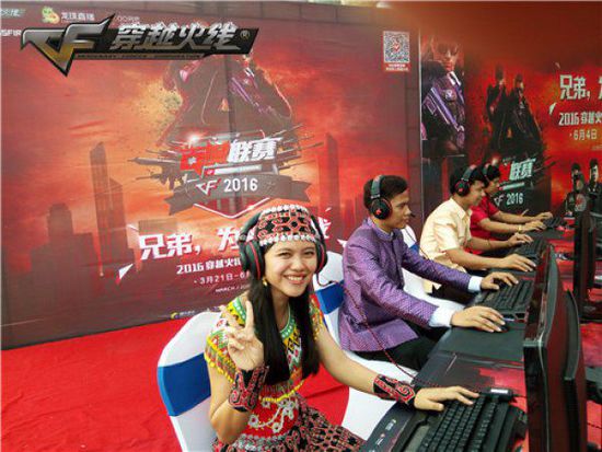 在首回合的 在首回合的