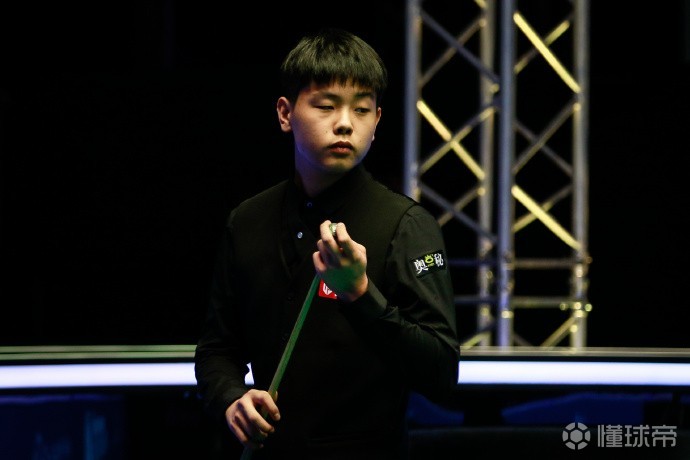 争力的足球 争力的足球